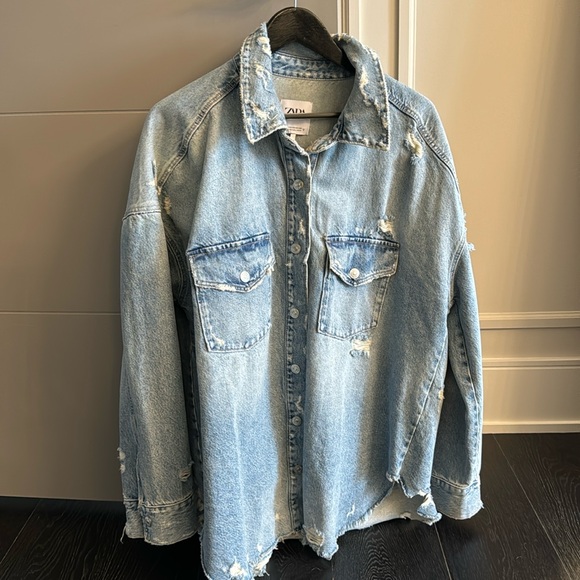 Oversized Destroyed Denim Jacket - Picture 1 of 3